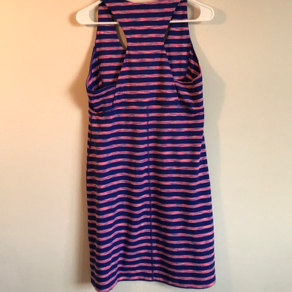 The north face women’s dress size large - Picture 4 of 4